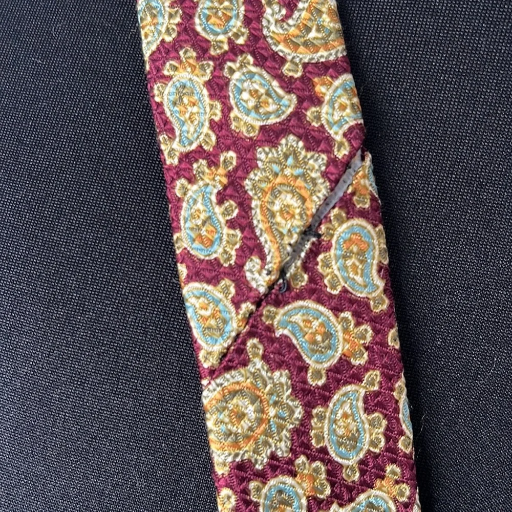 Burberry Vintage Dead-stock Paisley Tie
